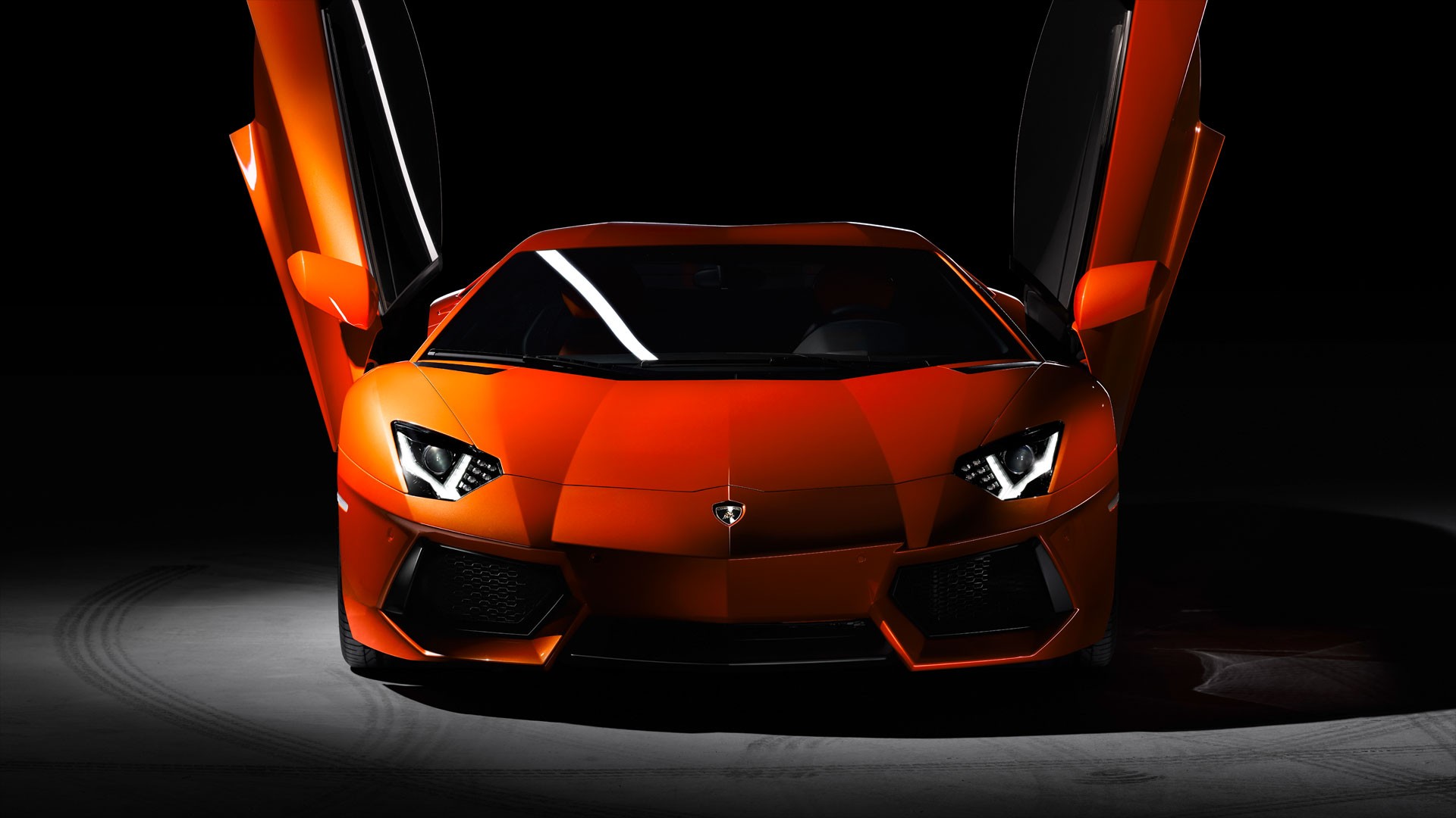 Lamborghini Aventador Wallpapers Free Download 