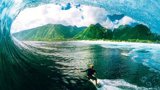Best HD Surfing Wallpapers.