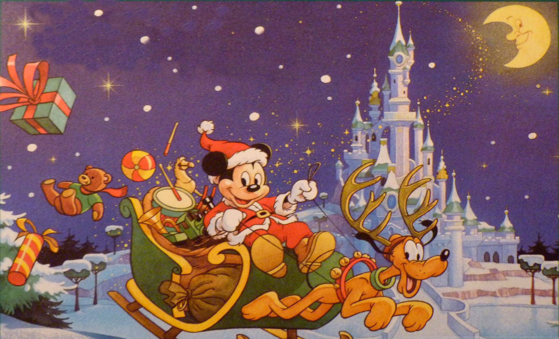 Disney Christmas PC Wallpaper