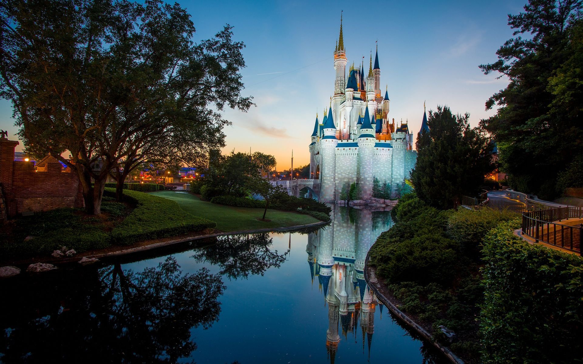 Wallpaper Magic Kingdom Disney Castle Disneyland morning 3840x2160 UHD 4K  Picture Image