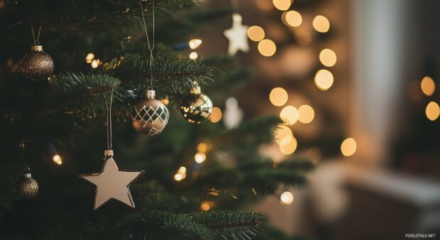 A Christmas tree with Scandinavian inspired decorations, Christmas Laptop wallpaper HD.