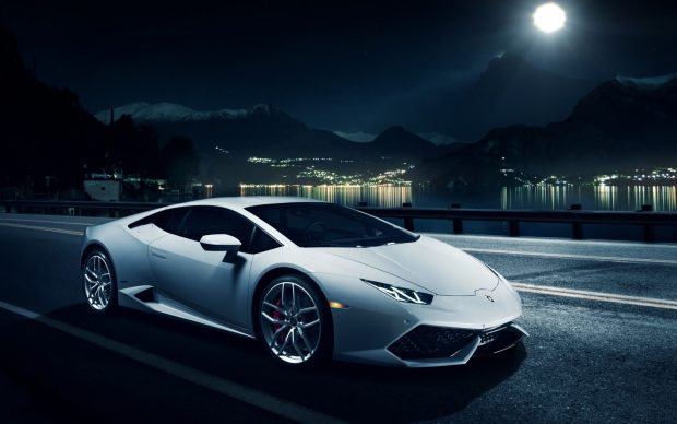Lamborghini White Wallpapers Download.